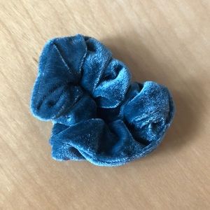 Scrunchie blue